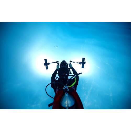 картинка Осветитель светодиодный Godox Dive Light WT60D для подводной съемки из Светодиодные LED осветители от магазина Mif-Bond