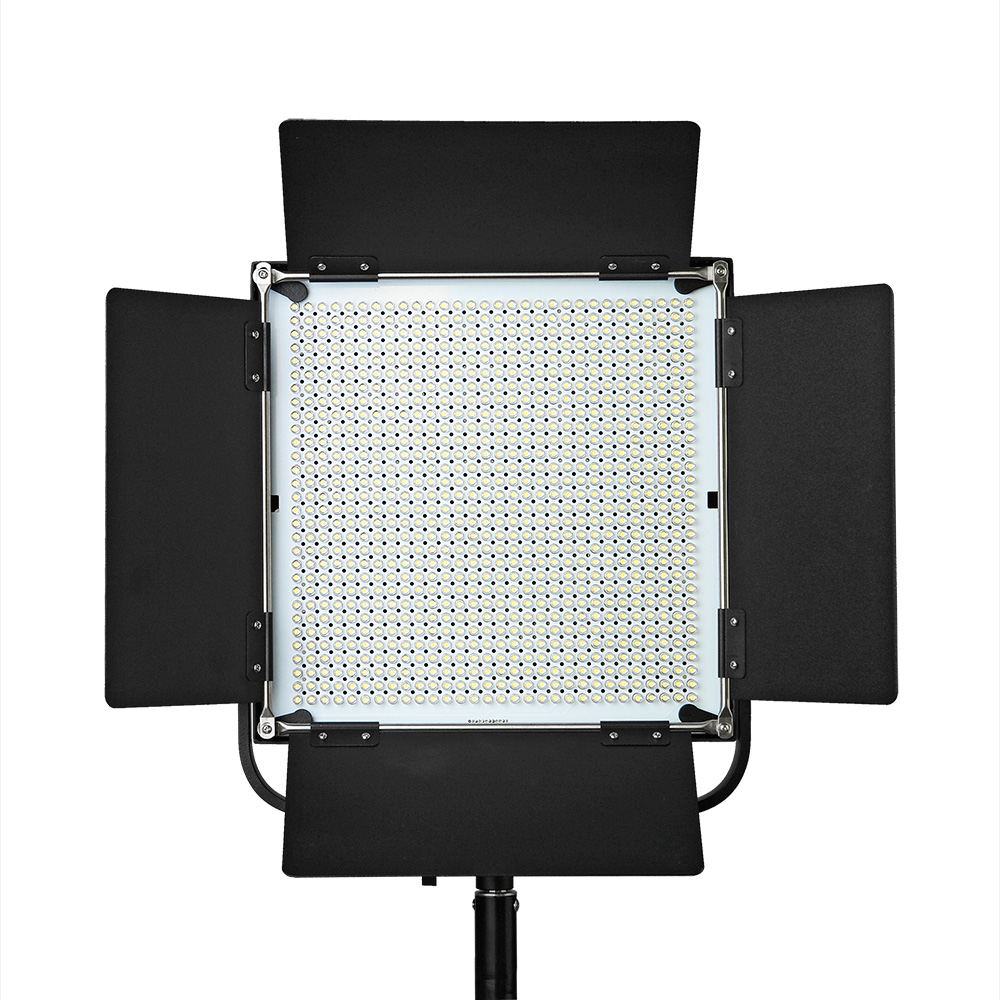 картинка Осветитель студийный Falcon Eyes LE-900 LED из Светодиодные LED осветители от магазина Mif-Bond