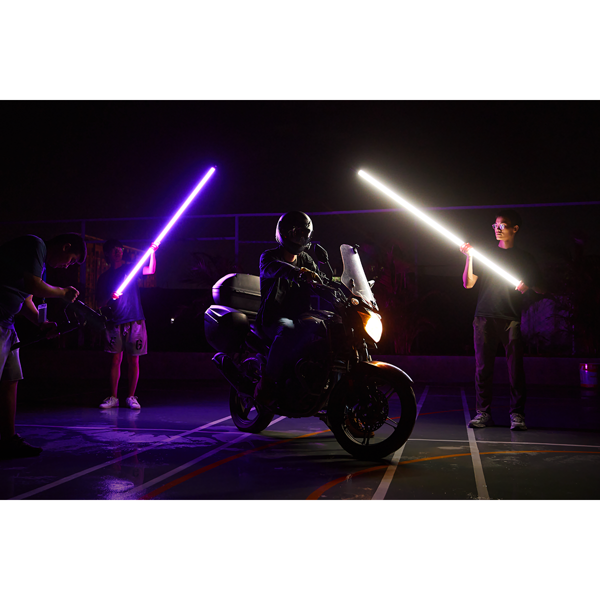 картинка Осветитель светодиодный Godox TL180 RGB из Светодиодные LED осветители от магазина Mif-Bond