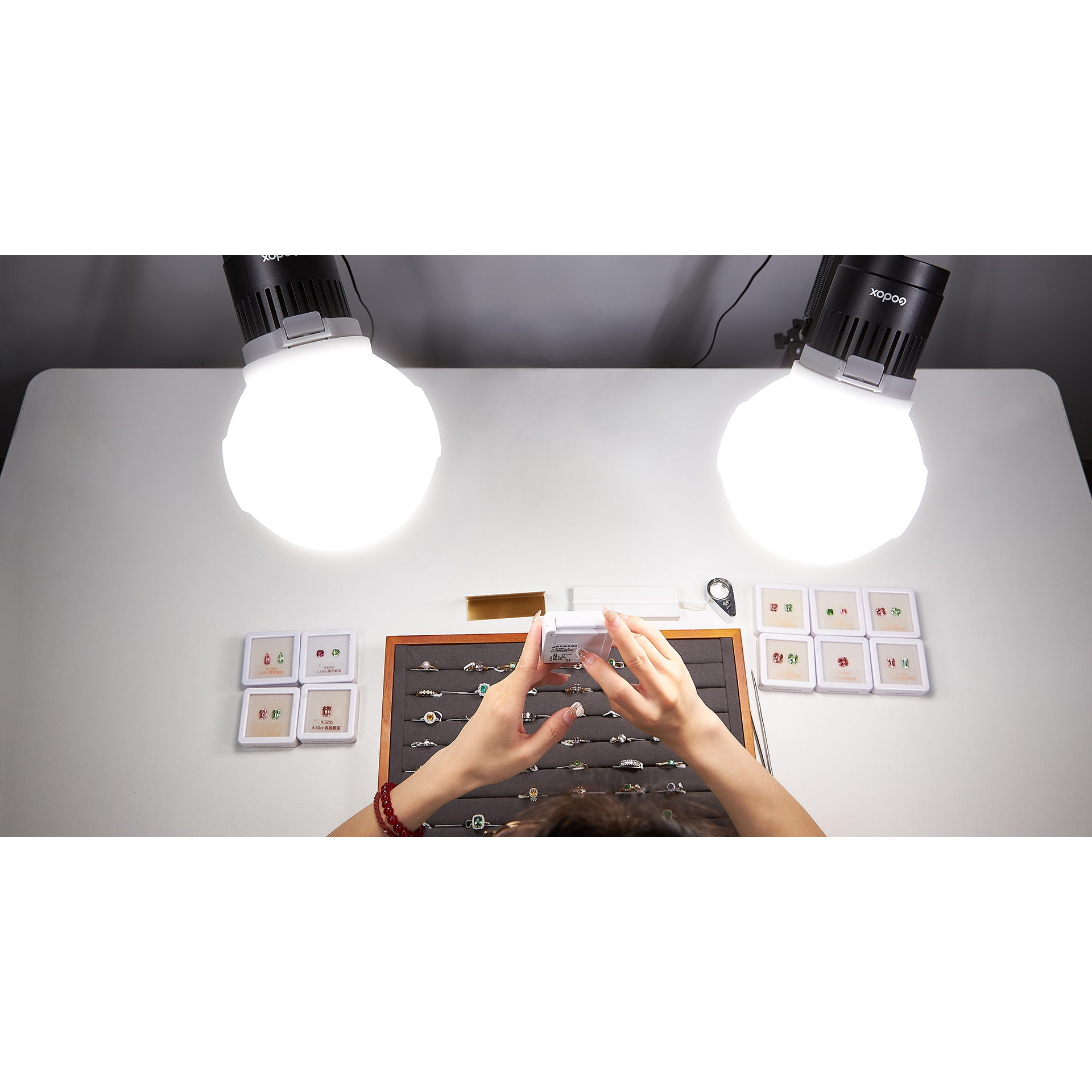 картинка Комплект светодиодных осветителей Godox Litemons LC30D-K1 настольный из Постоянный свет от магазина Mif-Bond